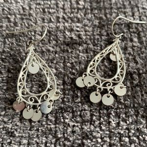 Chandelier earrings